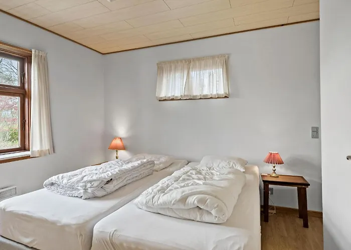 Ferienhaus Beautiful In With Wifi *